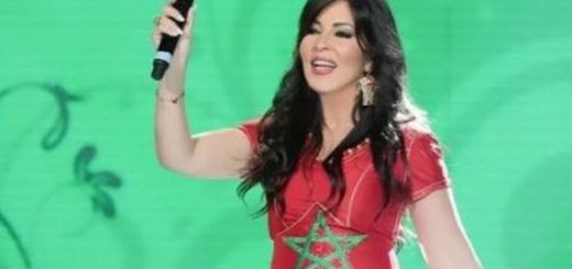 La chanteuse marocaine Fatima Zahraa Al-Arousi perd des milliers de fans après avoir chanté en Israël